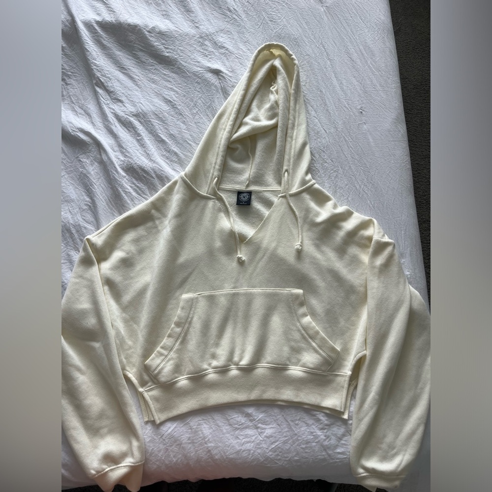 PacSun Cream Cropped Hoodie